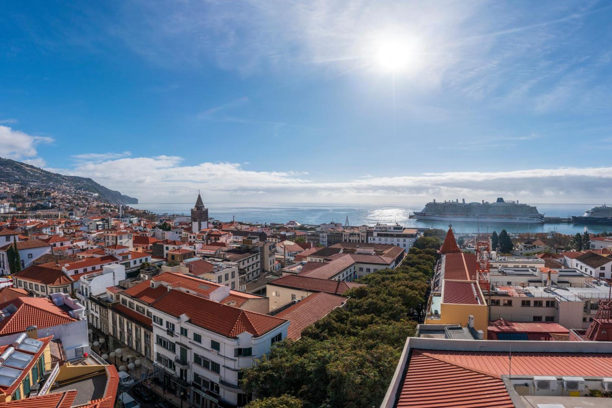 Art Deco Central Apartments, Funchal Buitenkant foto