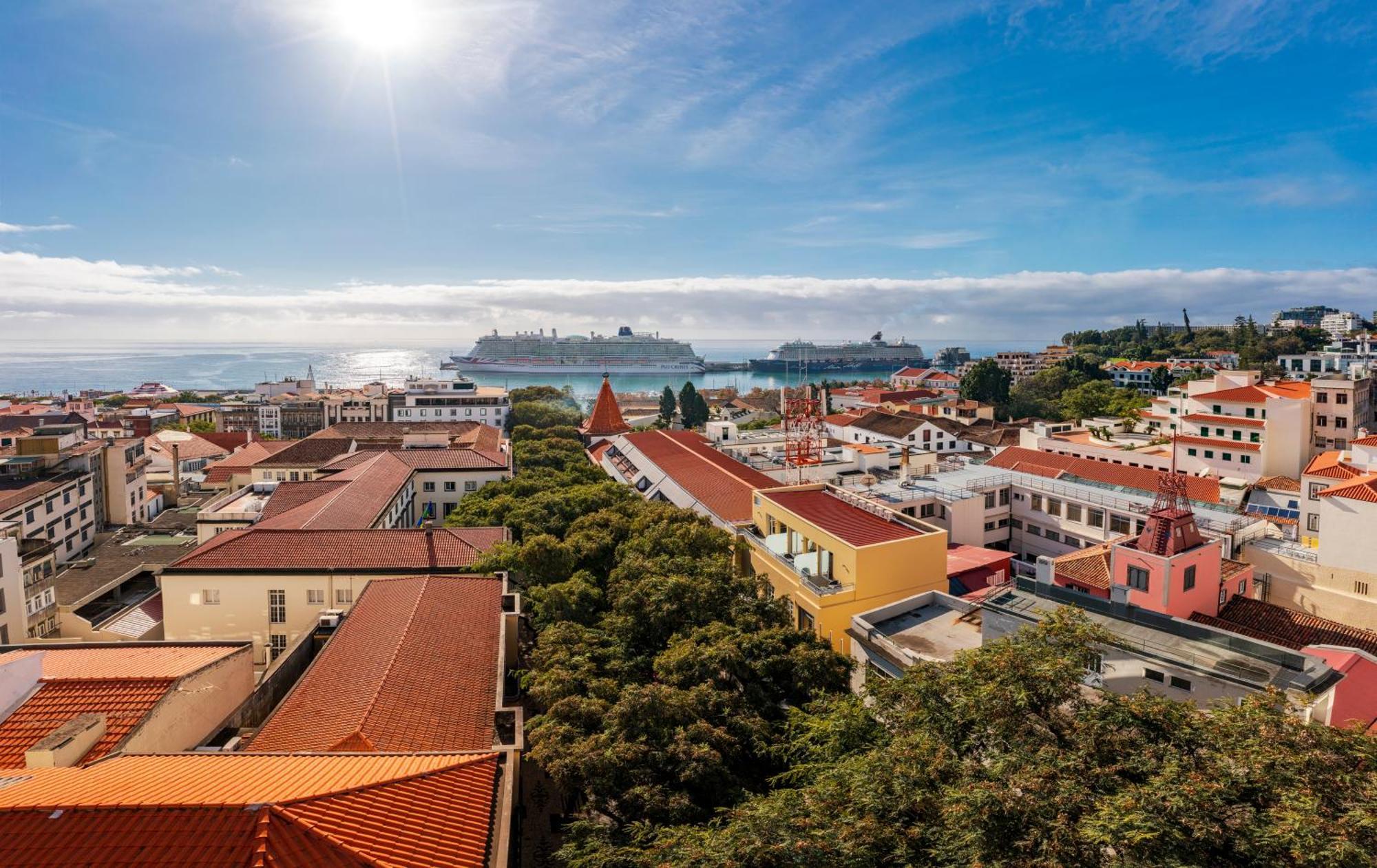 Art Deco Central Apartments, Funchal Buitenkant foto